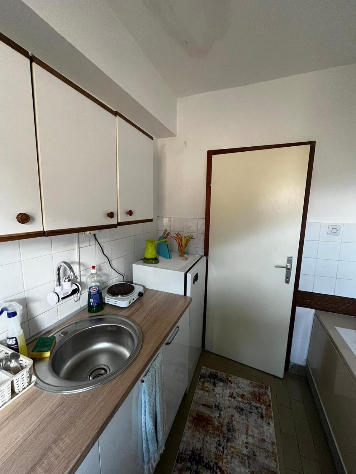 Apartment Stan So Pogled Na Ezero *